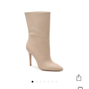 Charles David Poca off white cream heeled boots